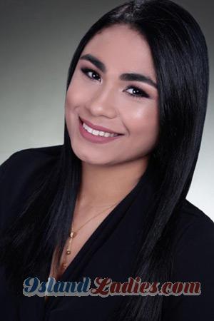 211770 - Daniela Age: 29 - Colombia