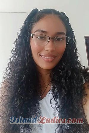 212143 - Vanessa Age: 32 - Colombia