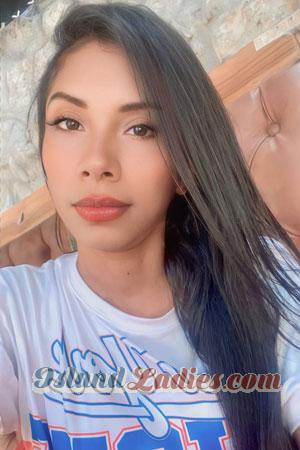 212148 - Andrea Age: 38 - Colombia