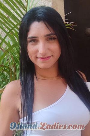 212988 - Yolimar Age: 35 - Colombia