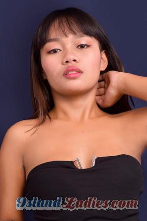213018 - Marisa Age: 20 - Philippines