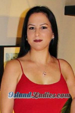 213349 - Karolina Age: 40 - Costa Rica