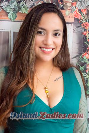 214445 - Yosetty Age: 26 - Peru