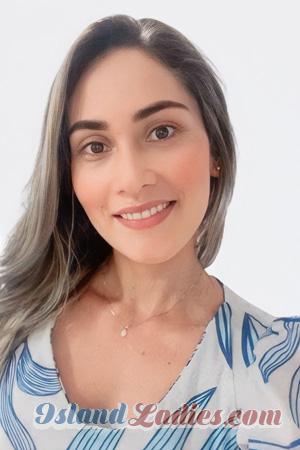 215010 - Ivonne Age: 34 - Colombia