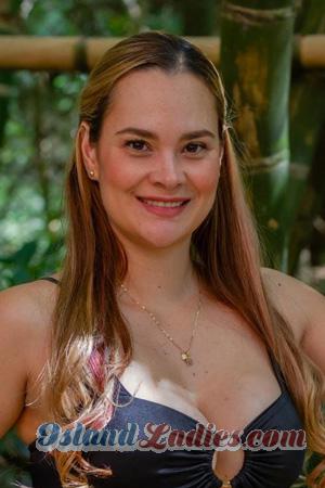 215252 - Paulina Age: 36 - Colombia