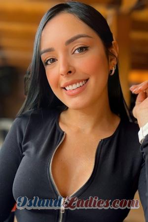 215861 - Daniela Age: 34 - Colombia