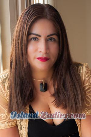 215911 - Esther Age: 48 - Peru