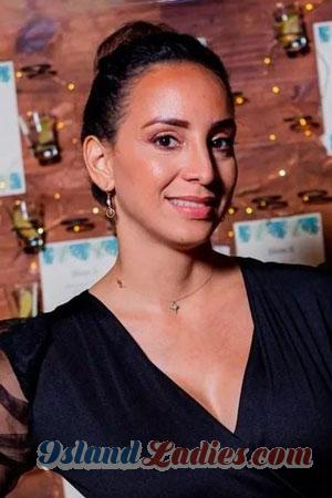 216013 - Jessica Age: 40 - Colombia