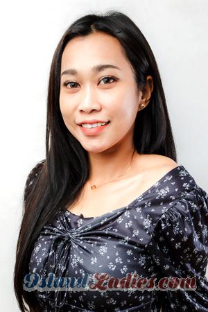 217670 - Supachaya Age: 36 - Thailand