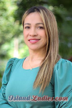 218134 - Laura Age: 35 - Colombia