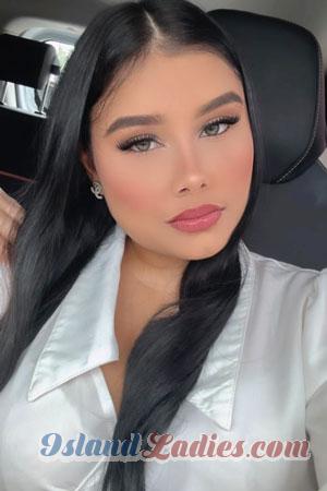 219472 - Andrea Age: 29 - Costa Rica