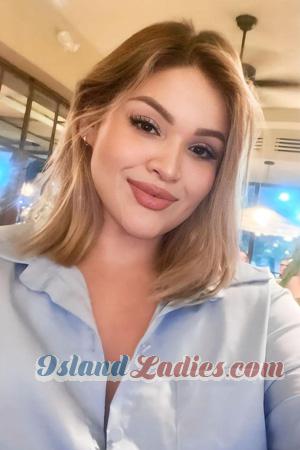 219924 - Gina Age: 28 - Colombia