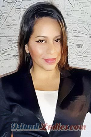 220940 - Liz Age: 38 - Costa Rica