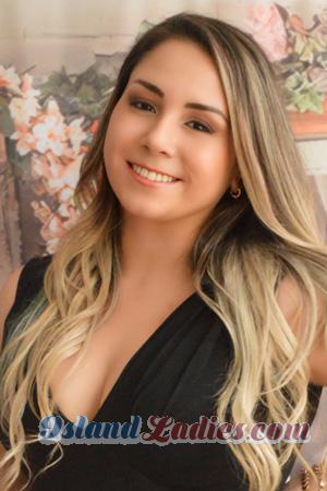 221333 - Angie Age: 36 - Peru