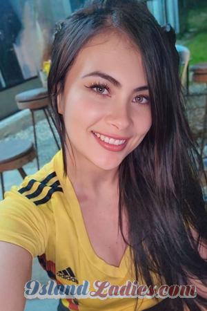 221556 - Paola Age: 28 - Colombia