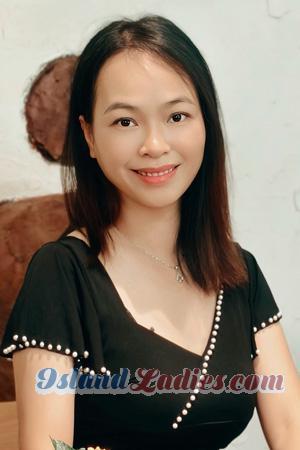 221575 - Amanda Age: 42 - China