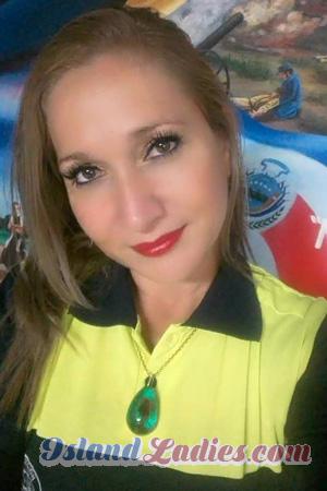 223304 - Jacqueline Age: 50 - Costa Rica