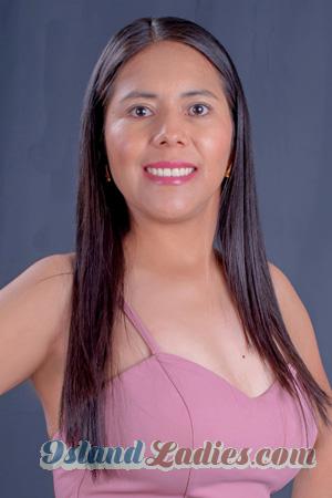 223585 - Flora Age: 37 - Bolivia