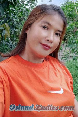 224011 - Puthea Age: 41 - Cambodia