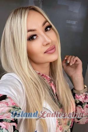 224252 - Svetlana Age: 35 - Ukraine