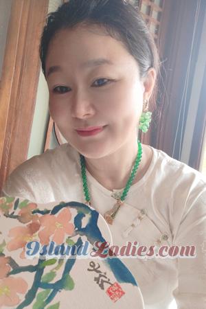 224926 - Lily Age: 53 - China