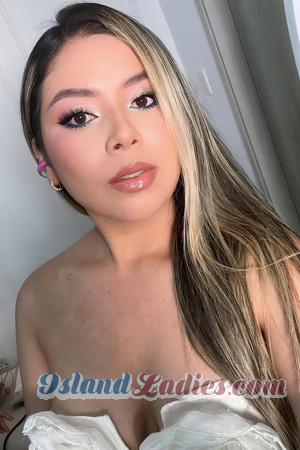 225103 - Nayelis Age: 25 - Colombia