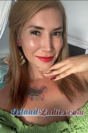 225110 - Catalina Age: 41 - Costa Rica