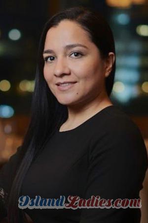 225204 - Yamile Age: 36 - Colombia