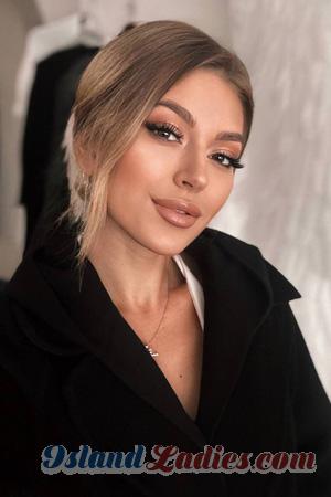 225334 - Yuliia Age: 30 - Ukraine