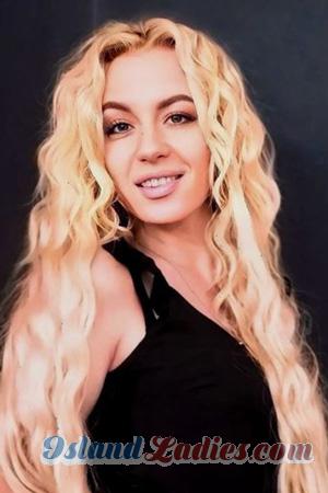 226071 - Anastasiia Age: 31 - Ukraine