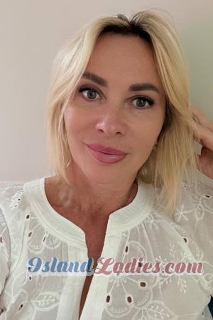 226075 - Julia Age: 53 - Ukraine