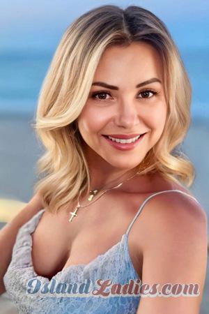 226208 - Svitlana Age: 45 - Ukraine