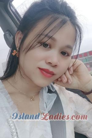 226737 - Hanqin Age: 36 - China