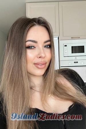 226770 - Khrystyna Age: 33 - Ukraine