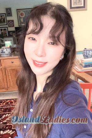 227217 - Eva Age: 54 - China