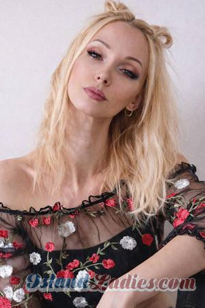 227356 - Veronika Age: 30 - Ukraine