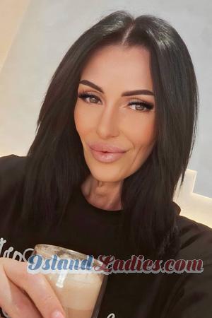 228196 - Nataliia Age: 49 - Ukraine