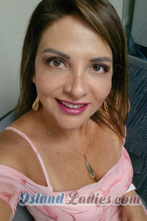 228222 - Karina Age: 51 - Peru