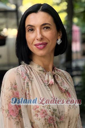 228772 - Yuliia Age: 49 - Ukraine