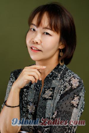 228808 - Pei Juin Age: 52 - Thailand