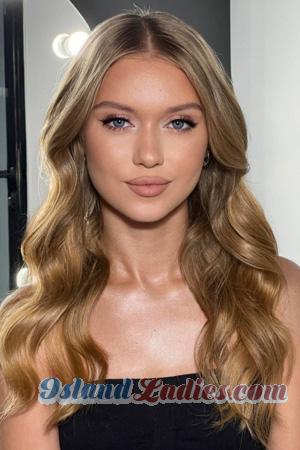 229376 - Anastasiia Age: 19 - Ukraine